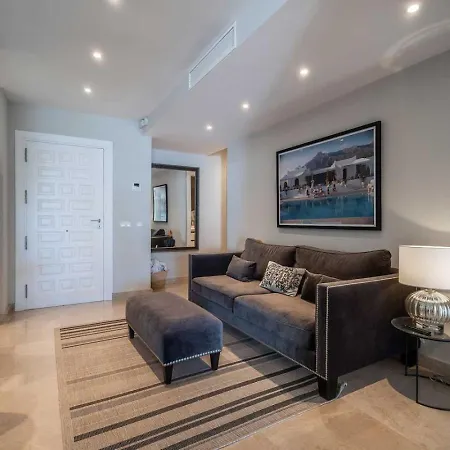 شقة 3 Bedroom Retreat Puente ماربيا