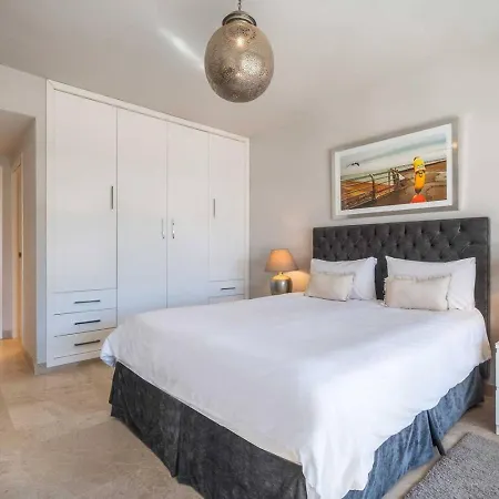 3 Bedroom Retreat Puente * ماربيا