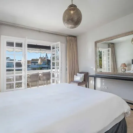 3 Bedroom Retreat Puente * ماربيا