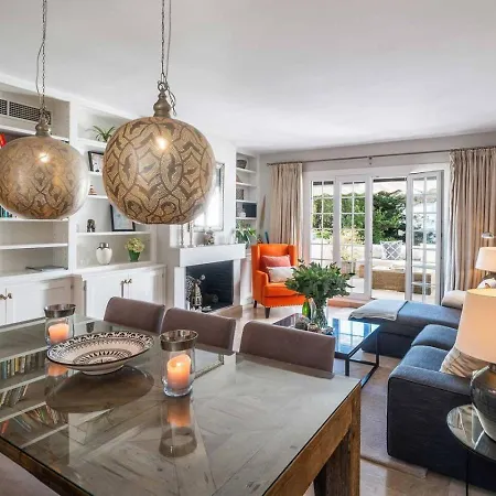 3 Bedroom Retreat Puente Марбелья