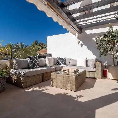 3 Bedroom Retreat Puente Apartmán
