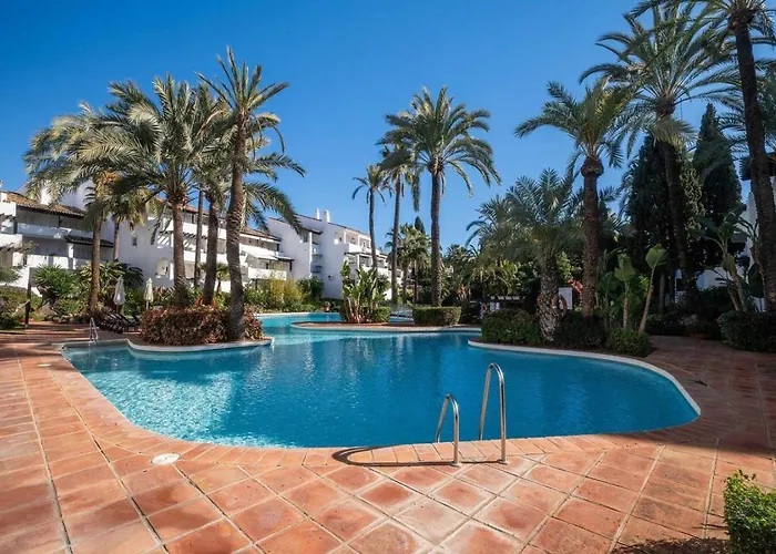 3 Bedroom Retreat Puente Appartement Marbellac