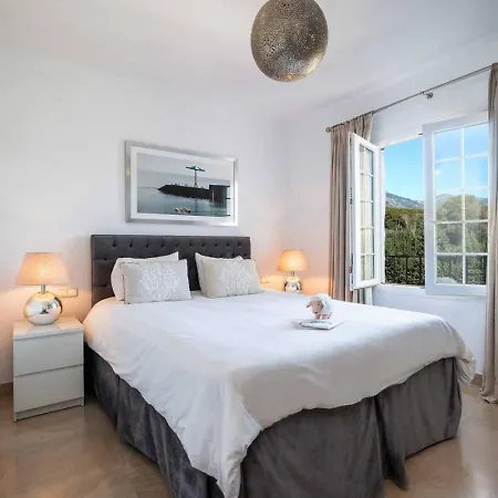 Appartement 3 Bedroom Retreat Puente *