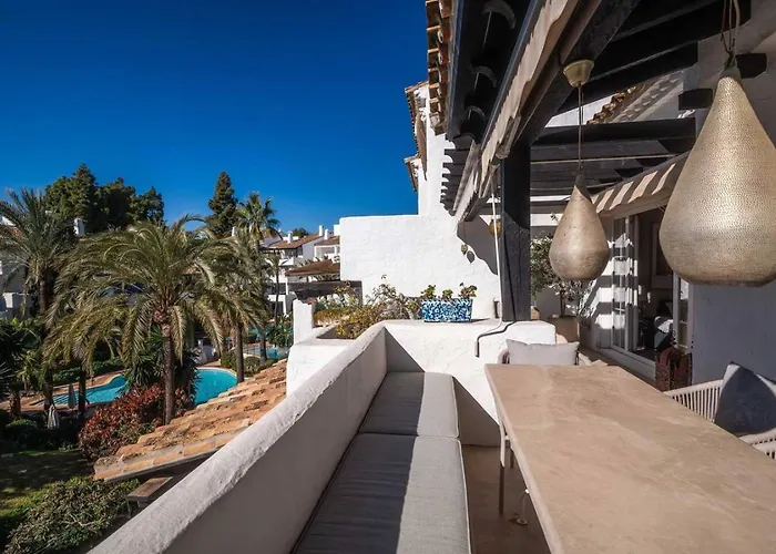 3 Bedroom Retreat Puente Apartment Marbella