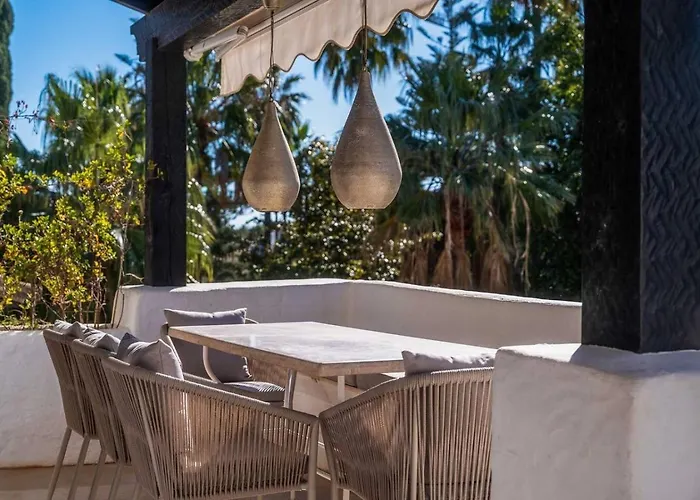 3 Bedroom Retreat Puente Apartment *