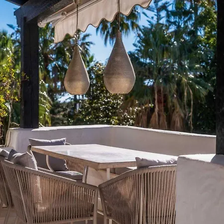 3 Bedroom Retreat Puente Daire *