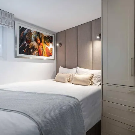 Daire 3 Bedroom Retreat Puente Marbella