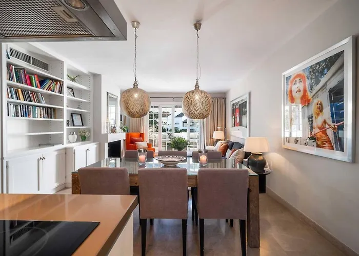 3 Bedroom Retreat Puente * Марбелья