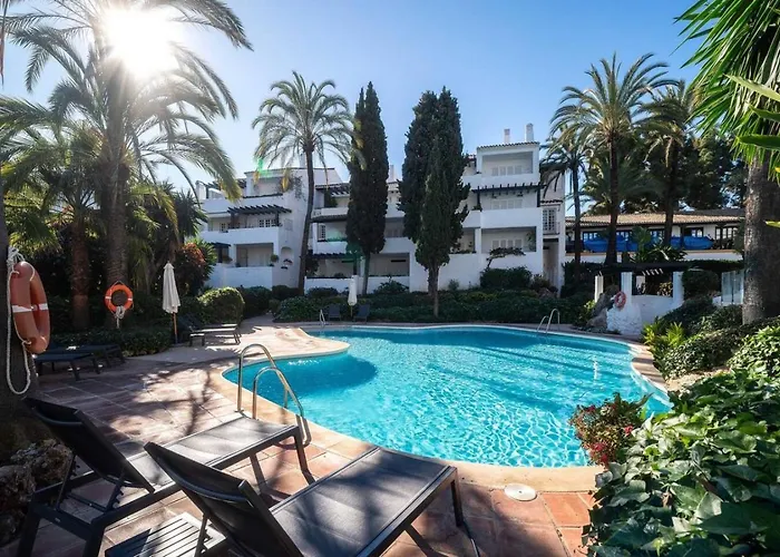 Апартаменты 3 Bedroom Retreat Puente